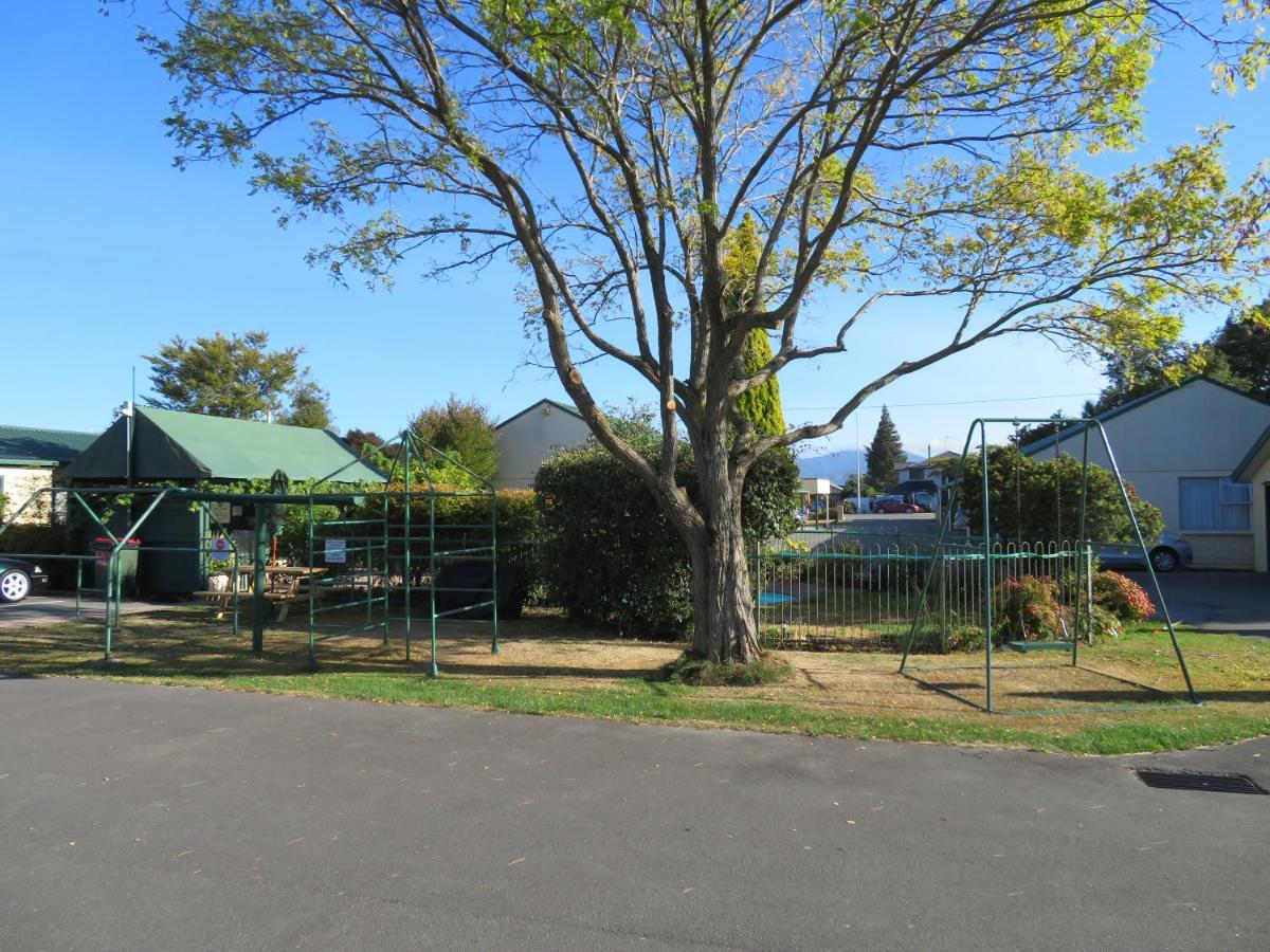 Motel Commodore Court 4*